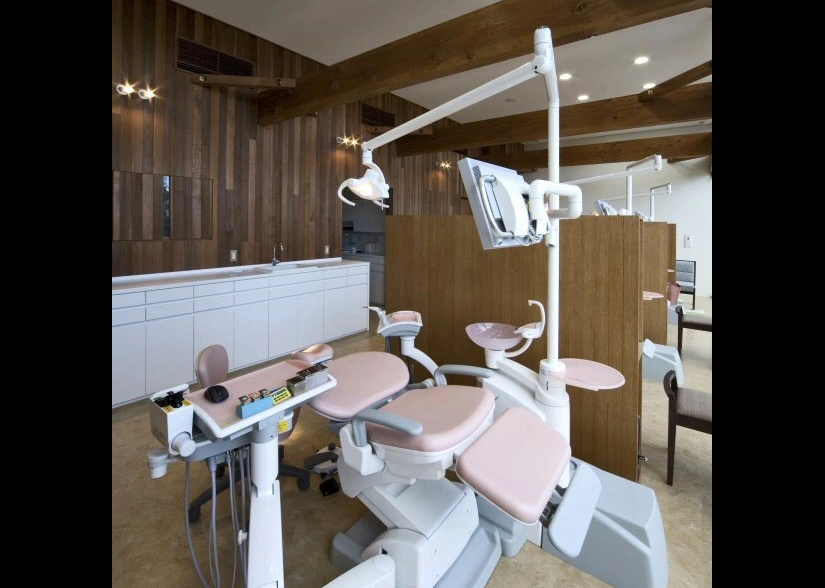 経験に裏打ちされた確かな技術で、自然な噛み心地を実現