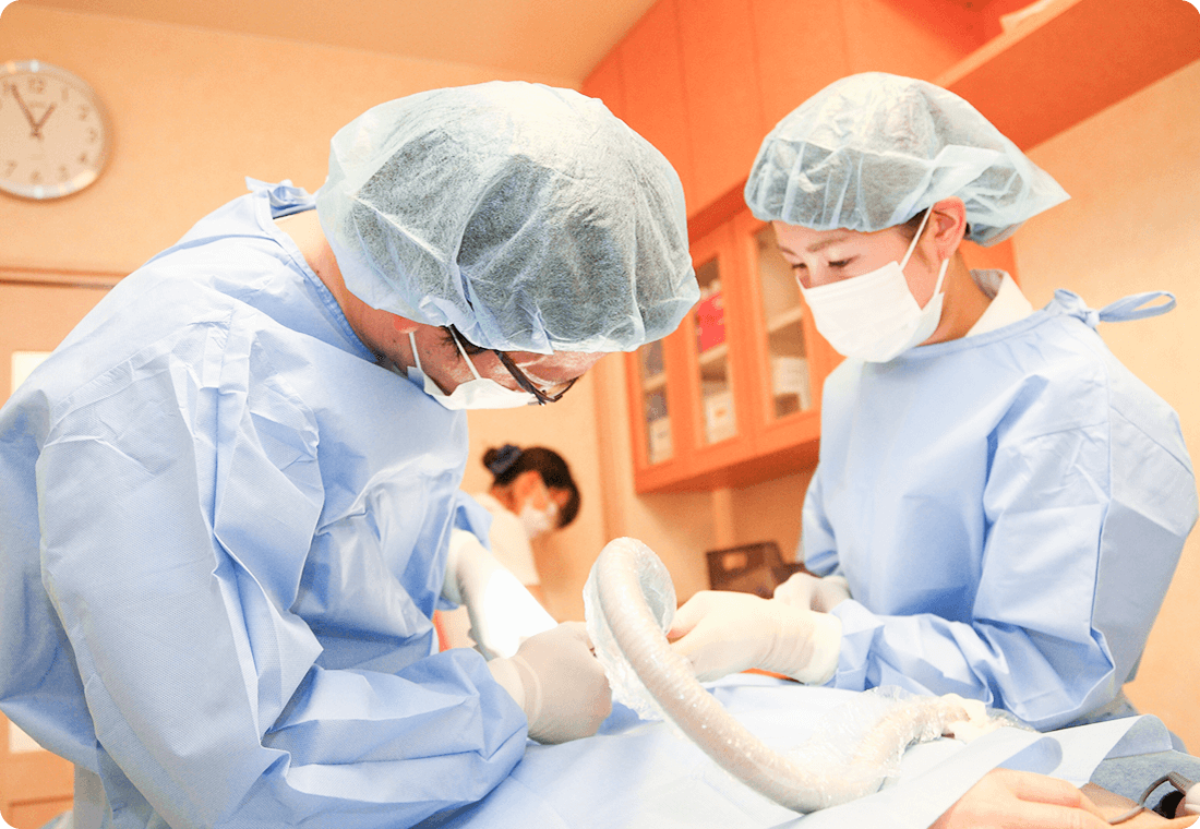 専門医・指導医が治療計画を立てています