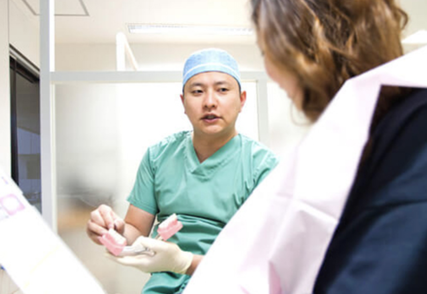 【三田駅 徒歩6分】【駐車場完備】【日曜診療】「顎変形症の良い治療結果」を追求し集めたスペシャリスト