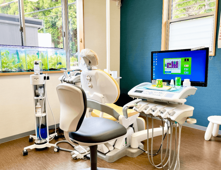 定期検診とケアで、いつまでも自分の歯を守る