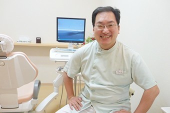 「できればお世話になりたくない場所」だからこそ、さまざまな意味で垣根の低い歯科医院でありたいと考えて開業しました