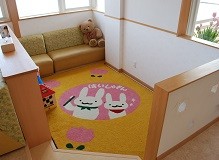 お子様が過ごせるキッズスペースあり