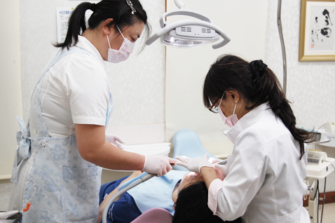 定期検診により口腔メンテナンスを行いましょう