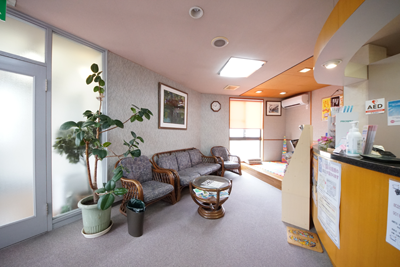 【上奈良南バス停すぐ・駐車場完備】笑顔と安心を大切にする久野歯科医院