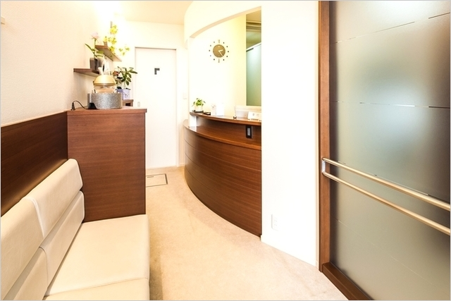 【入谷駅より徒歩6分】患者さまに合った治療を提供するいずみ歯科クリニック