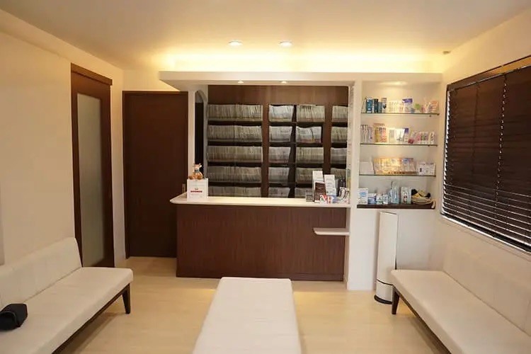 【駐車場完備・伊予土居駅徒歩5分】地域に寄り添う総合的な歯科医療を提供する長井歯科医院