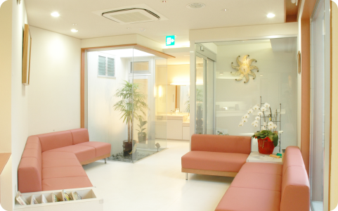 世代を超えて信頼される、地域密着のホームドクター