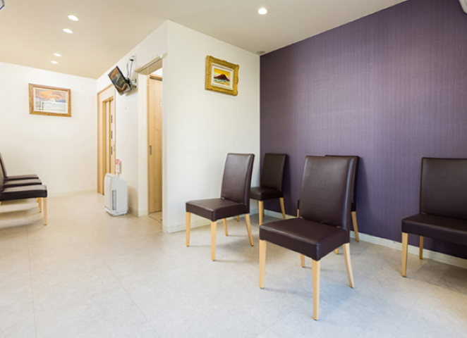 【北久里浜駅から車で8分】予防を重視し幅広い診療を提供する岩戸歯科クリニック