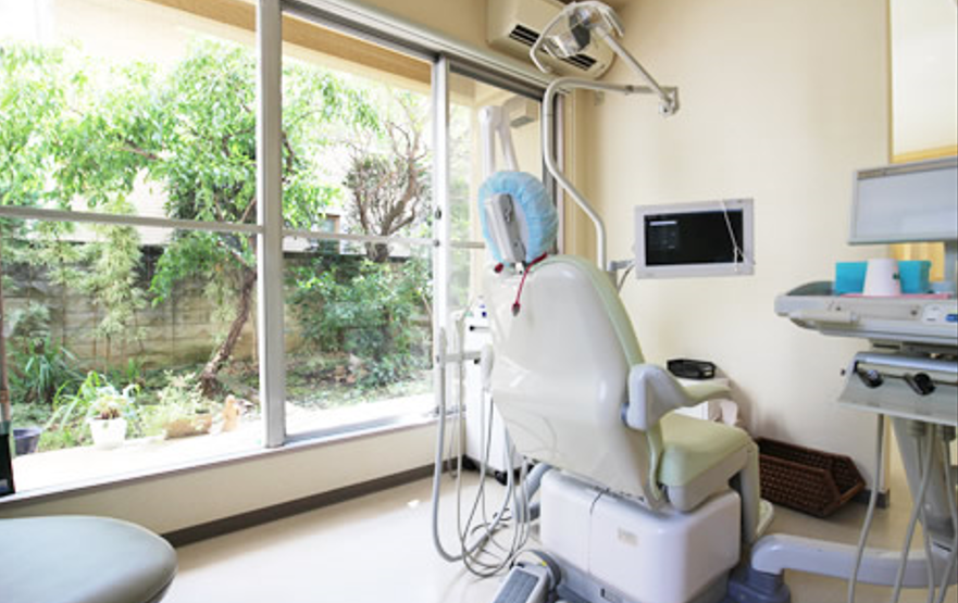 【駒込駅 徒歩６分】３代続く地域の歯科医院】すべての患者様に安心できる治療を提供する みのうら歯科医院