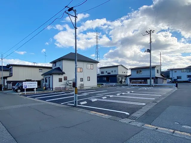 【白岩八幡神社前バス停より徒歩5分】家族のような温もりで地域を支える対話重視の歯科医療「つちだ歯科クリニック」