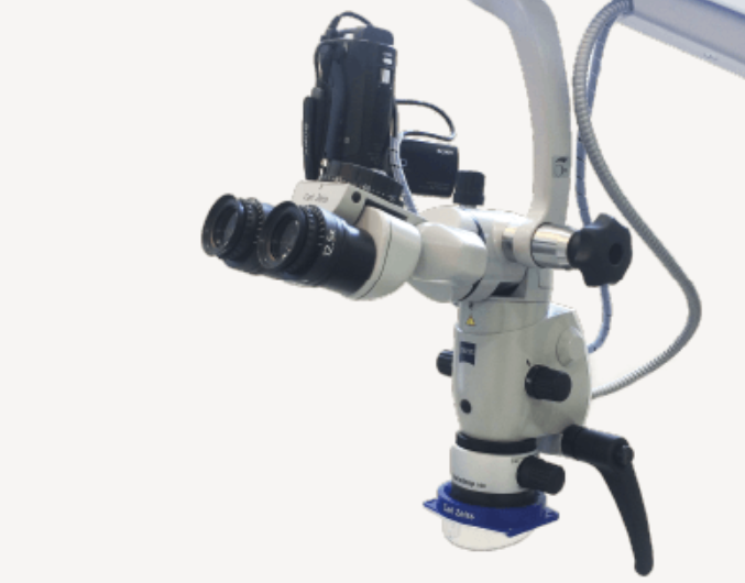 マイクロスコープ （歯科用顕微鏡）