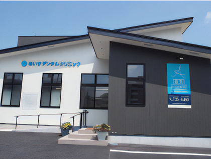 ①クリニック外観②受付③待合室　※画像はイメージです