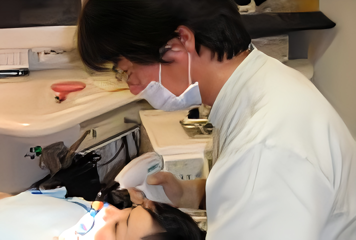 丁寧に説明し、痛みを抑えた虫歯治療を行っています