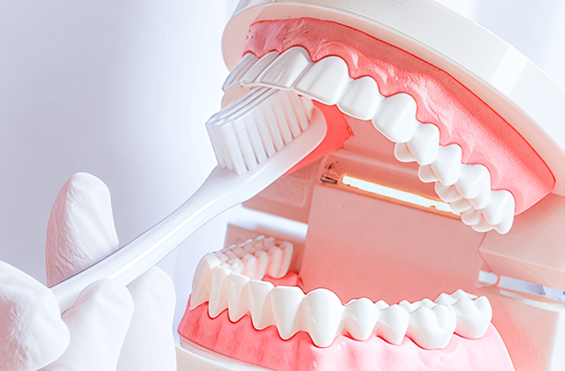 口腔環境の個別分析と専門的ケアで健康維持を実現
