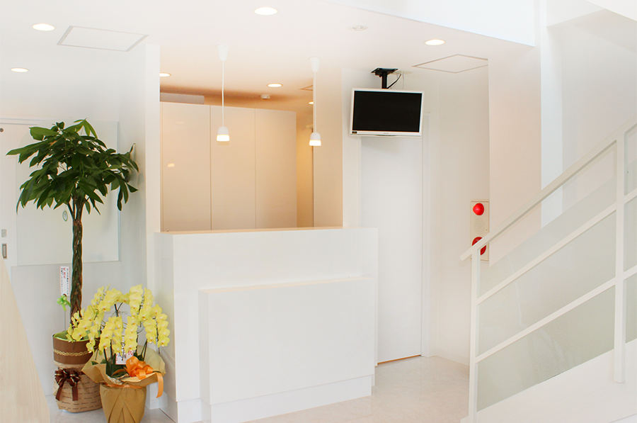 【JR内房線 五井駅から徒歩1分】女性医師が丁寧なカウンセリングを行い患者様に最適な治療をご提案する「なしの木歯科クリニック」