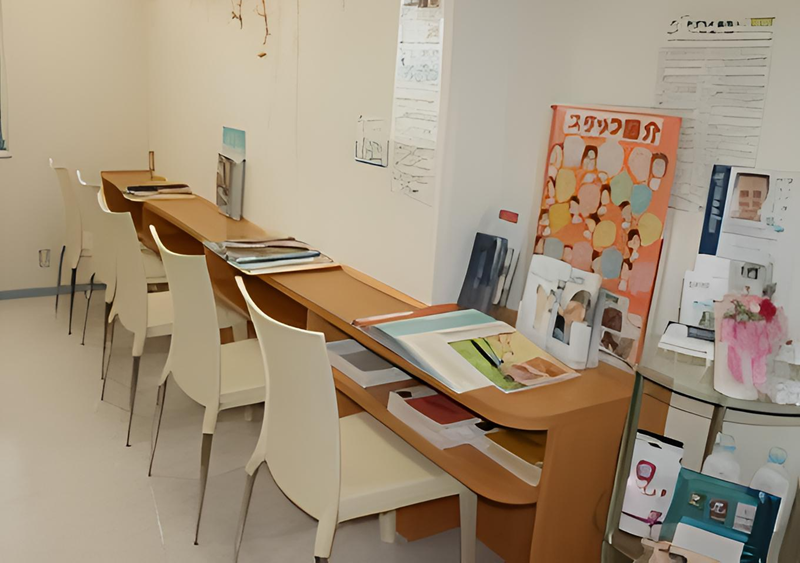 専用スペース「スマイルサロン」でリラックスしながら受ける定期メインテナンス