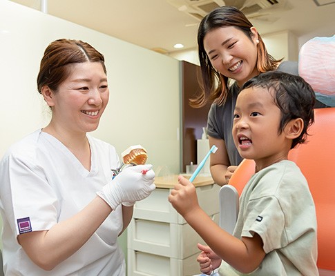 小さな頃からの口腔ケアが重要です