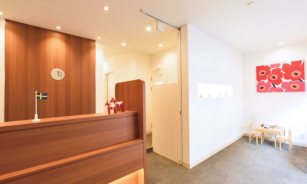 ①外観②受付③トリートメントルーム