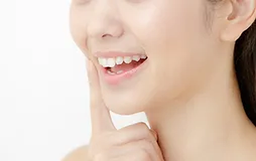 歯が綺麗になると印象も変わります