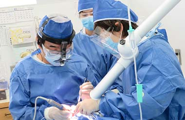 インプラント手術