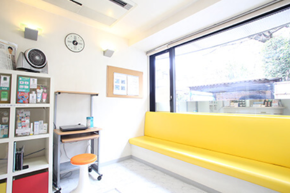 【初台駅 徒歩1分】【国際インプラント学会・顎咬合学会認定医】高い技術力で難症例にも対応。患者様に寄り添うデンタルコンシェルジュ