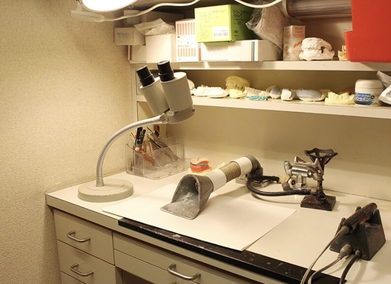 【銀座駅 徒歩30秒】【院内に技工室を併設】患者様に寄り添う丁寧な診療が魅力の母里歯科