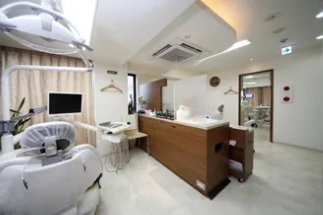 【阪神芦屋駅から徒歩1分】小児から成人まで幅広い矯正治療に対応する 芦屋ひだまり歯科矯正クリニック