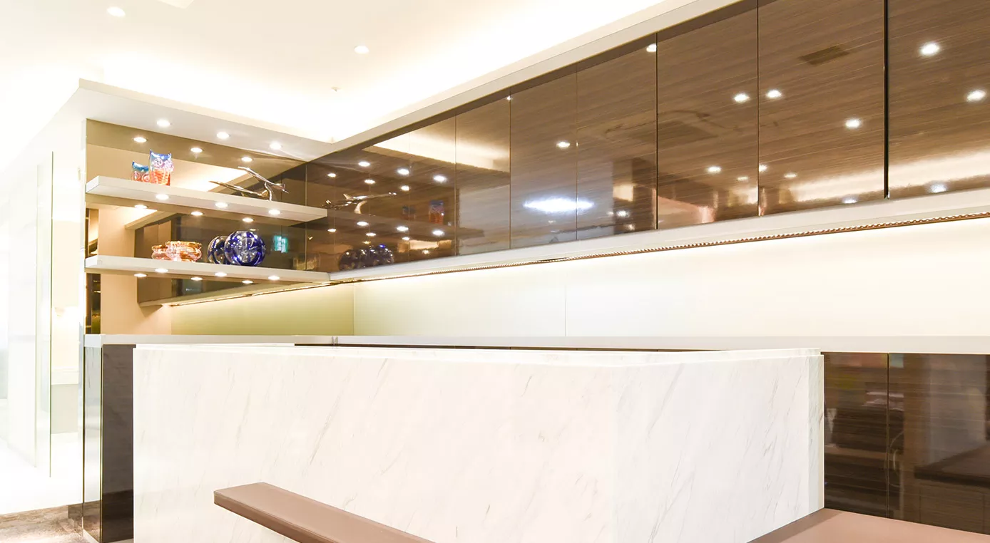 ①受付②待合室③診察室