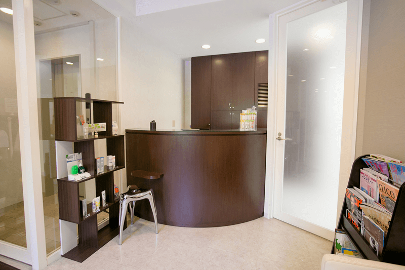 【兵庫駅徒歩1分・ネット予約可】快適で安心できる診療環境を提供する歯科医院