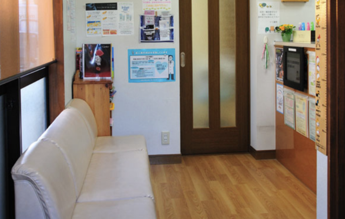 【成増駅 北口より 徒歩8分】虫歯治療からインプラントまで幅広く治療に対応！小児の患者様の虫歯の発生率も低い信頼と実績のマミ歯科