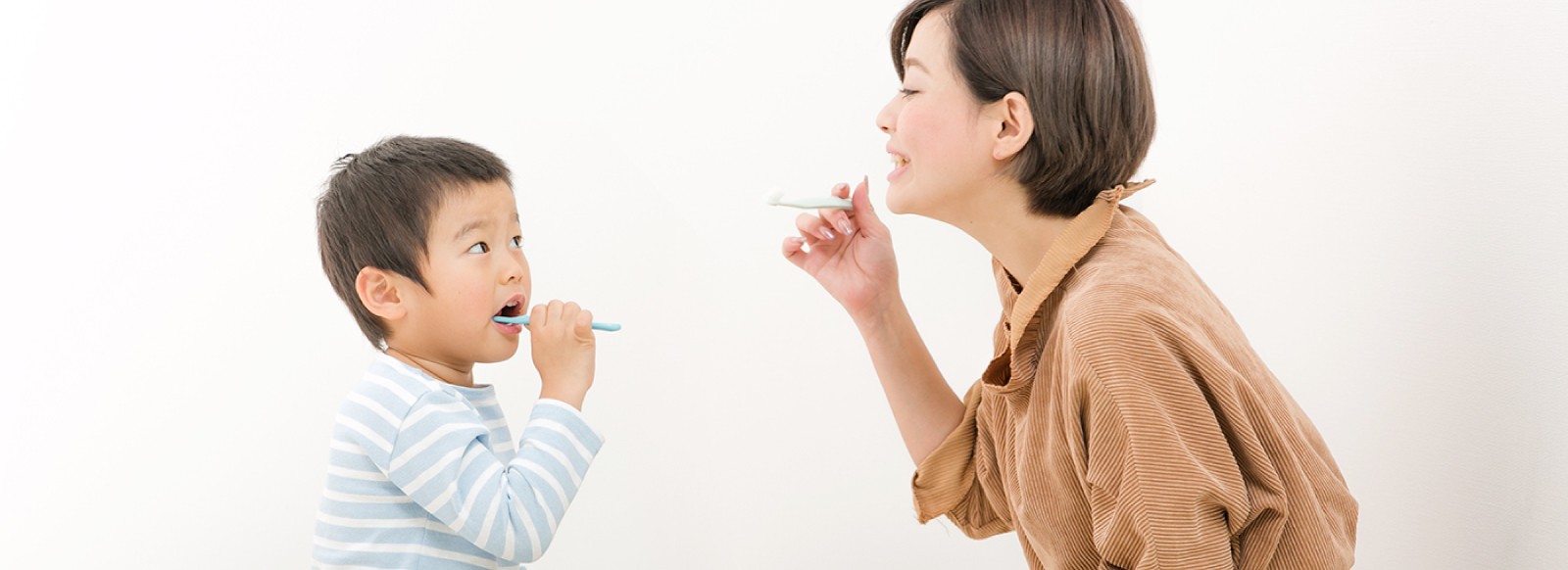お子様の成長段階に合わせた包括的なケアを提供しています