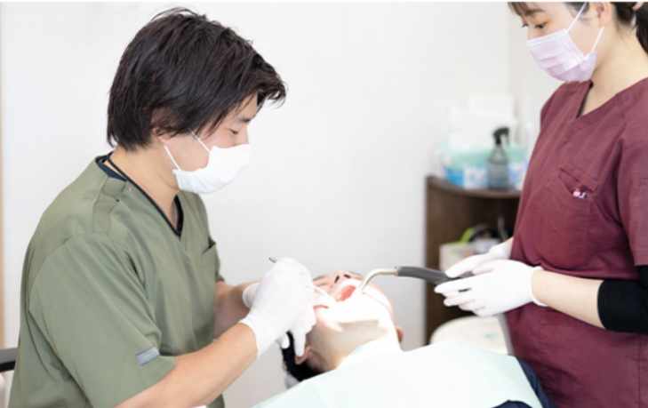 歯周病治療の様子