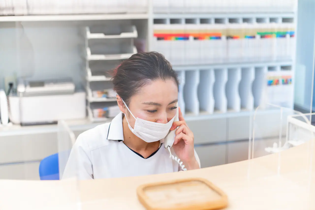 【日本口腔外科学会認定医 在籍】【阪神西宮駅から徒歩16分】痛みに配慮し、親知らずや粘膜疾患にも対応する 広本歯科クリニック
