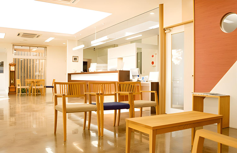 【江南駅から車で約10分】予防を軸に生涯の口腔健康を支える岩井歯科