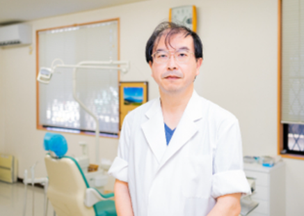 院長の徳富　威彦