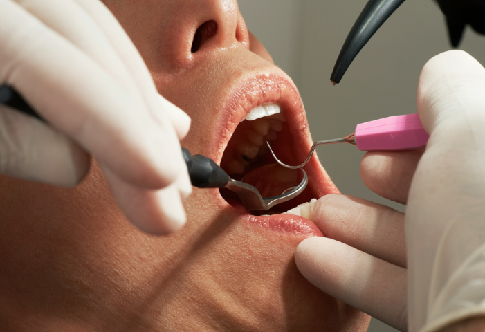 表情を変え、人生を変える審美設計