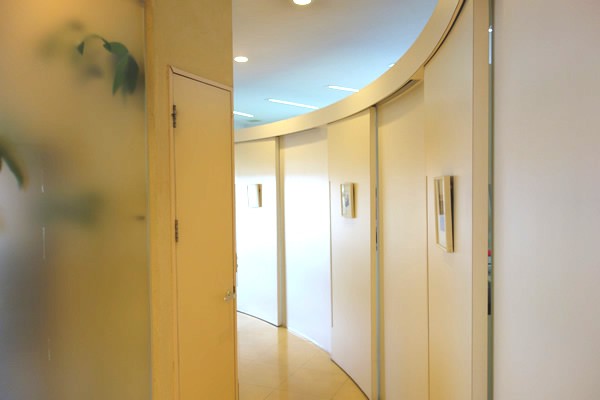 診察室の通路
