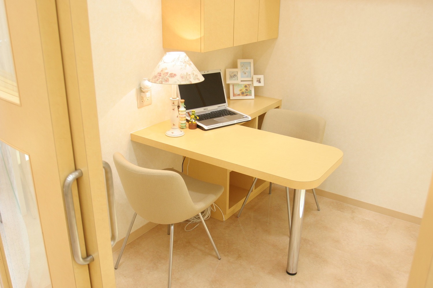 ①診療室②受付③カウンセリングルーム