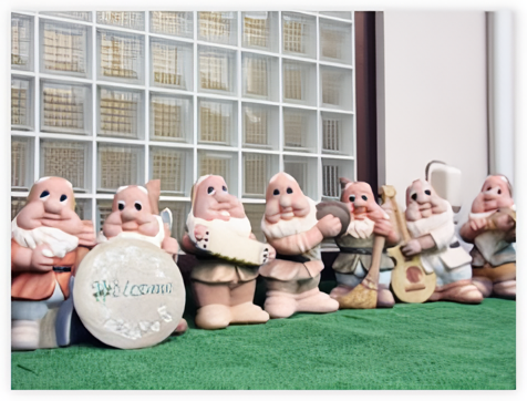 ①医院ロゴ ②置物 ③医院で導入しているパーフェクトペリオ