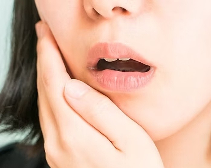 症状が出たら歯科医院を受診することが大切です