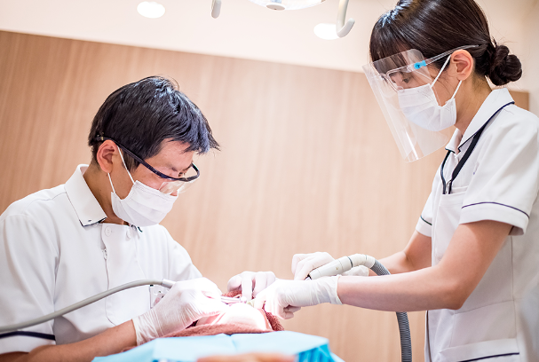 さまざまな素材のつめもの・かぶせ物をご用意しております