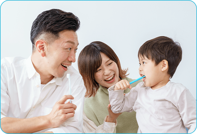 ご家族で参加できる歯みがき教室を開催しています。