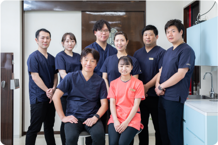 9名の歯科医師が在籍しているので急な依頼にも対応できます。