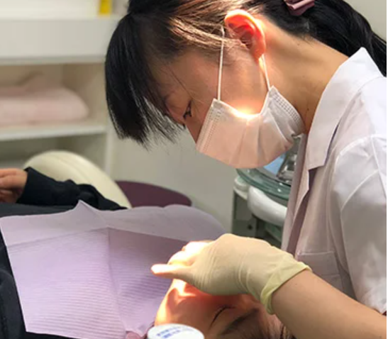 小児歯科の担当医が丁寧に対応します