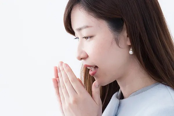 ドライマウスは虫歯や歯周病にも悪影響を与えます
