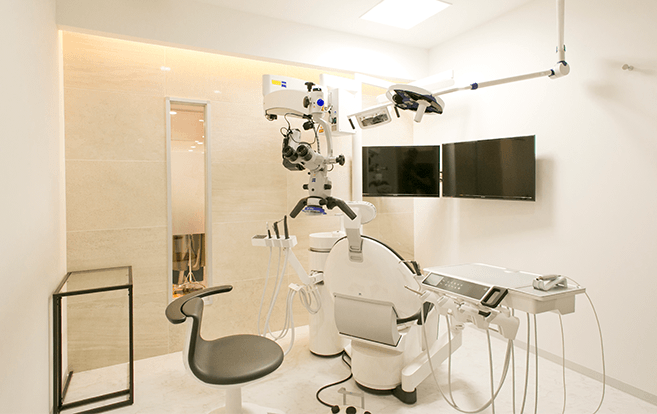 N.Y DENTAL マルイ大宮で採用しているマイクロスコープです