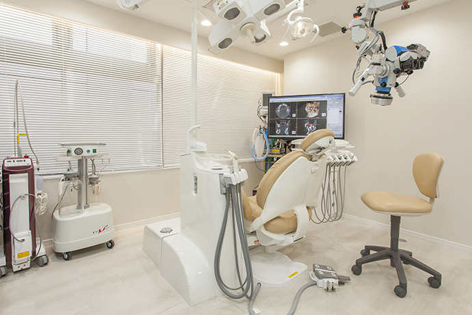 歯科用CTなどで精密診断後に手術を行っていきます