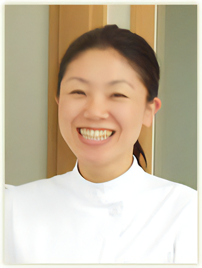 院長の南條 麗子