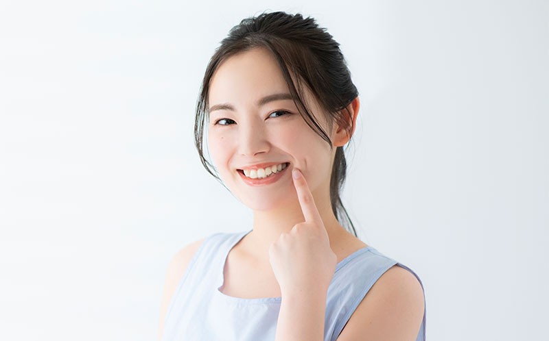 より美しい口元を目指すのが審美治療です
