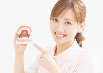 自然な白さで笑顔に自信を